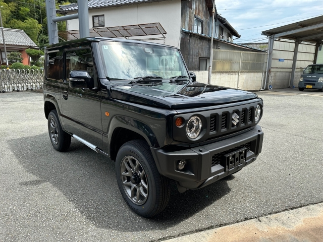 SUZUKI JIMNY 2025