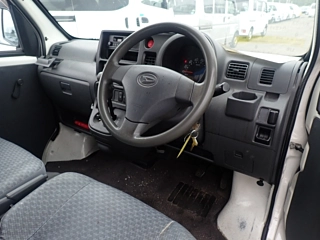 DAIHATSU HIJET VAN 2015