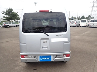 DAIHATSU HIJET VAN 2019