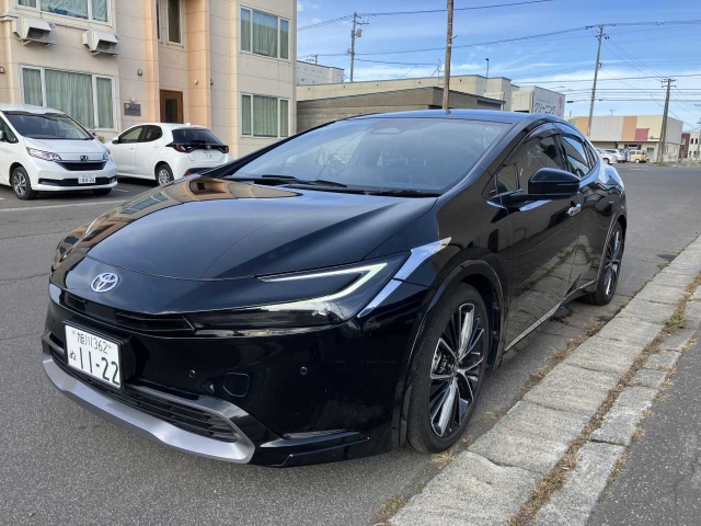 TOYOTA PRIUS 2023