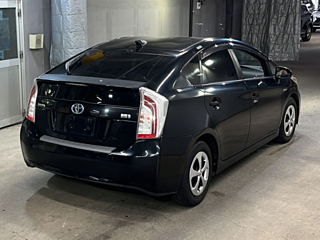TOYOTA PRIUS 2012