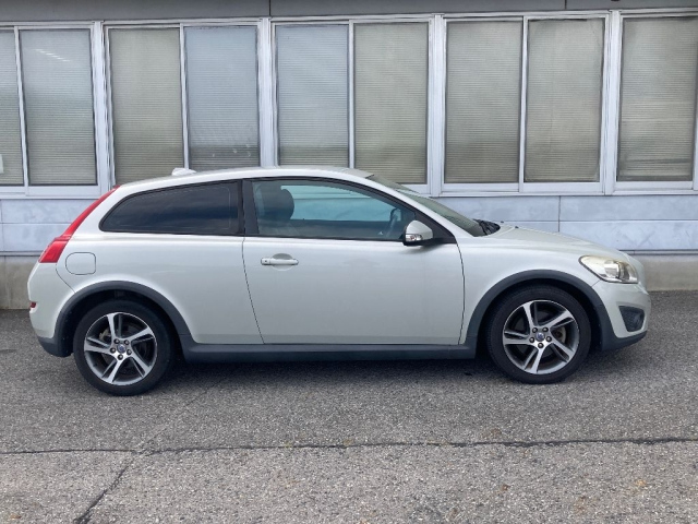 VOLVO C30 2012