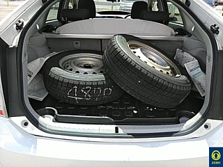 TOYOTA PRIUS 2016