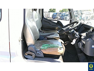 MITSUBISHI CANTER 2015