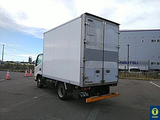 TOYOTA DYNA 2016