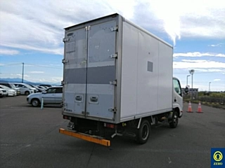 TOYOTA DYNA 2016