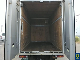 TOYOTA DYNA 2016