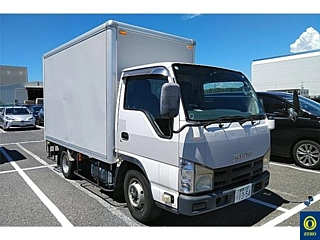 ISUZU ELF 2009