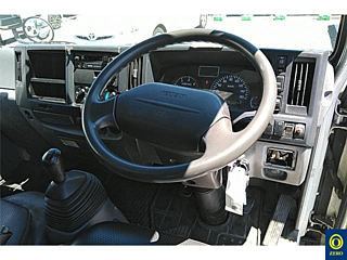 ISUZU ELF 2009