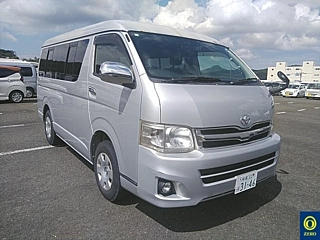 TOYOTA HIACE 2012