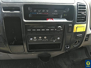 TOYOTA DYNA 2011