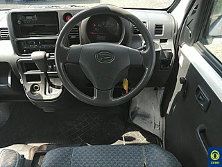 DAIHATSU HIJET VAN 2013