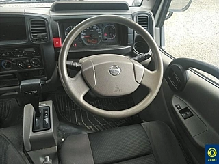 NISSAN ATLAS 2017