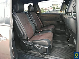 TOYOTA ESTIMA 2017