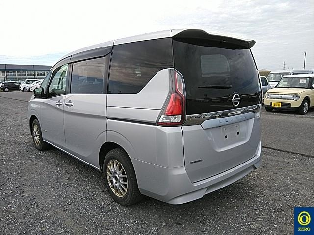 NISSAN SERENA 2018