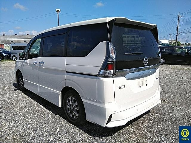 NISSAN SERENA 2019