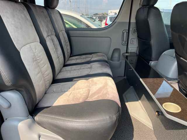 TOYOTA REGIUS ACE VAN 2009