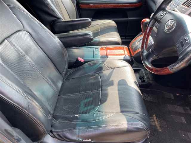 TOYOTA HARRIER 2008