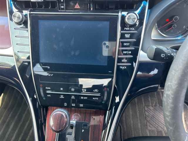 TOYOTA HARRIER 2014
