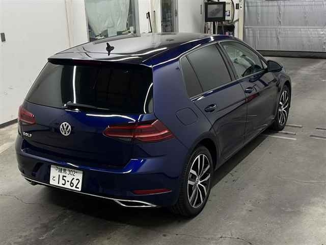 VOLKSWAGEN GOLF 2019