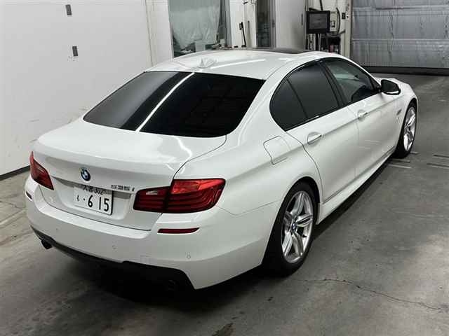 BMW 5 SERIES 2015