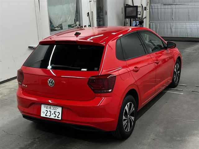 VOLKSWAGEN POLO 2019