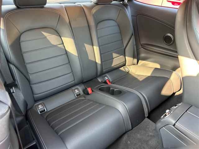 MERCEDES BENZ C CLASS 2016
