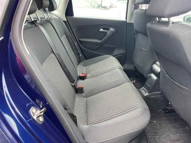 VOLKSWAGEN POLO 2013