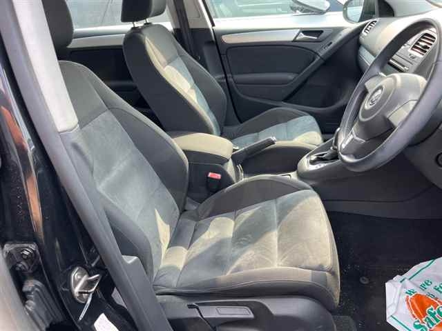VOLKSWAGEN GOLF 2012