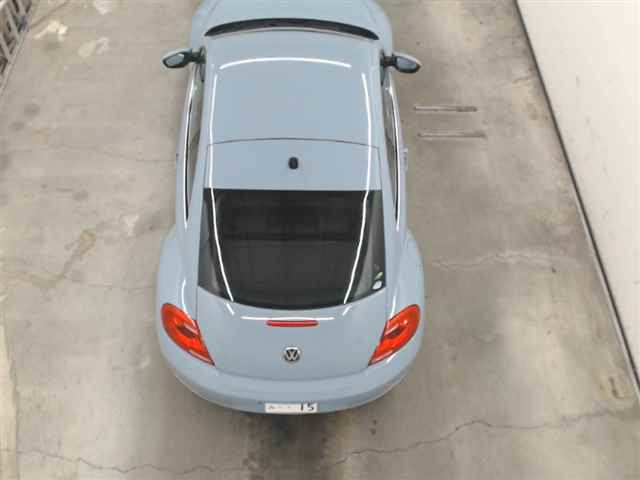 VOLKSWAGEN THE BEETLE 2013