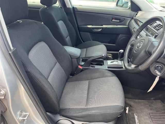MAZDA AXELA 2008