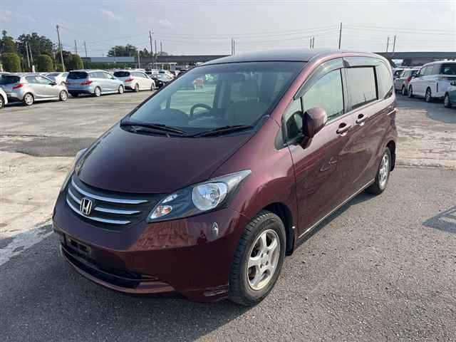 HONDA FREED 2010
