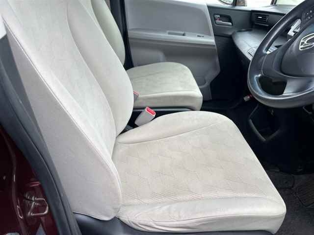 HONDA FREED 2010