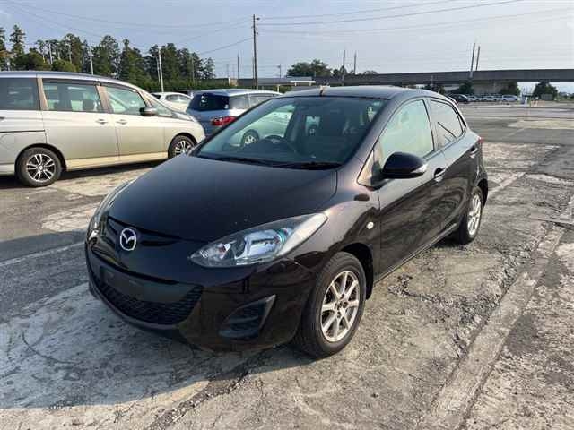 MAZDA DEMIO 2012