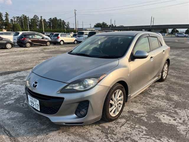 MAZDA AXELA 2012