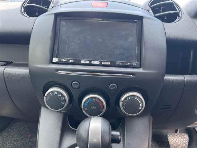 MAZDA DEMIO 2013