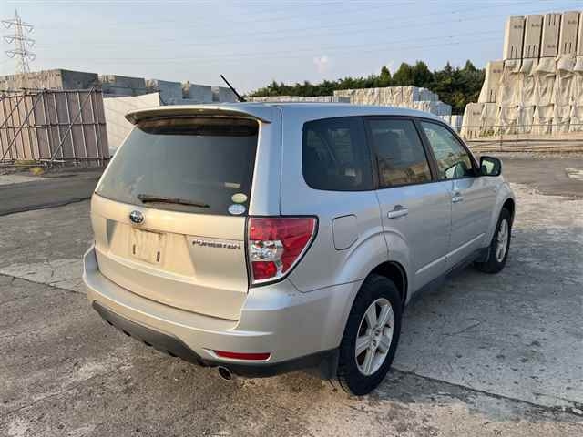 SUBARU FORESTER 2009
