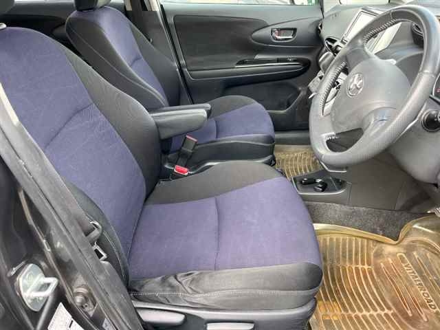 TOYOTA WISH 2012