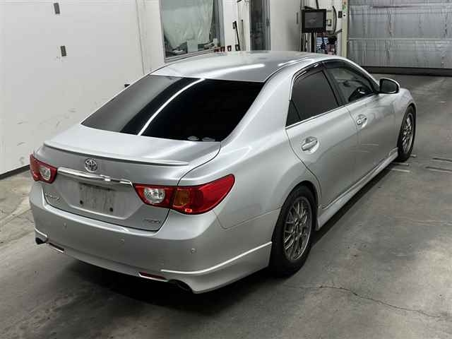 TOYOTA MARK X 2012