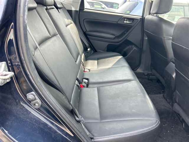 SUBARU FORESTER 2012