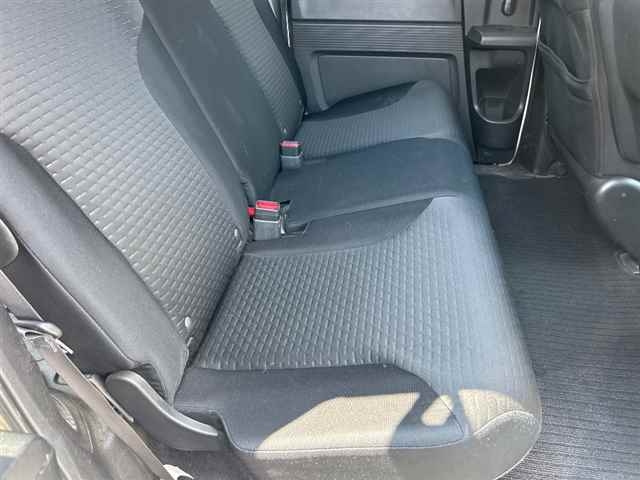 HONDA FREED 2012