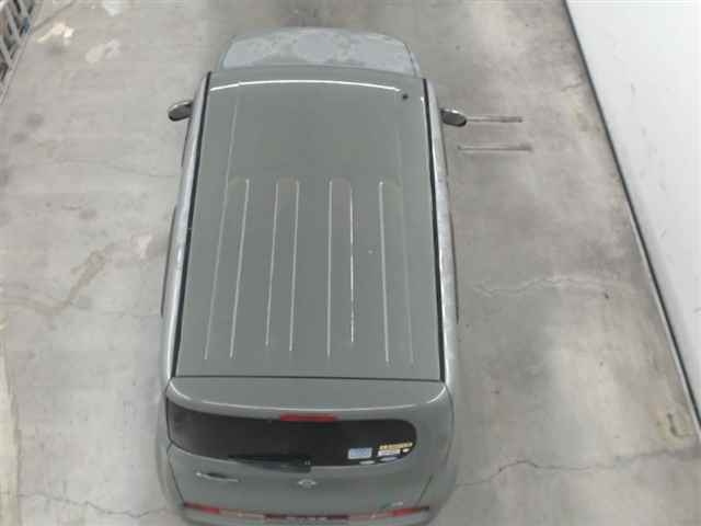 NISSAN CUBE 2010