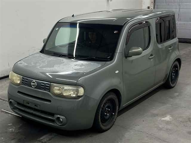 NISSAN CUBE 2010