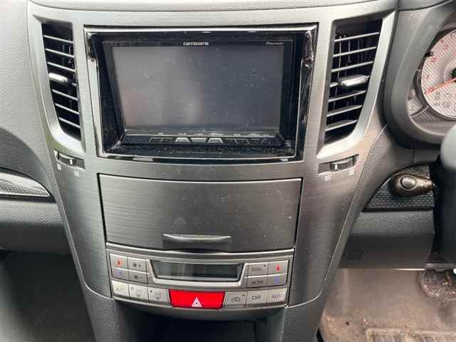 SUBARU LEGACY 2012