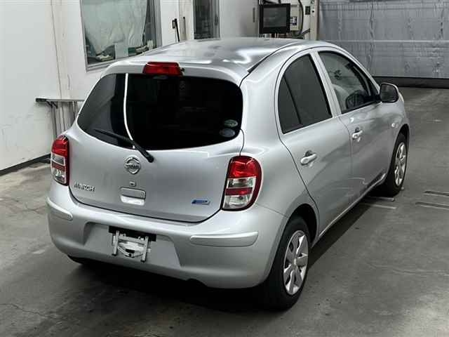 NISSAN MARCH 2011