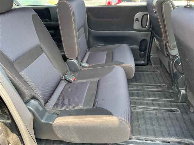 NISSAN SERENA 2009