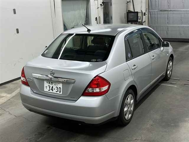 NISSAN TIIDA LATIO 2012