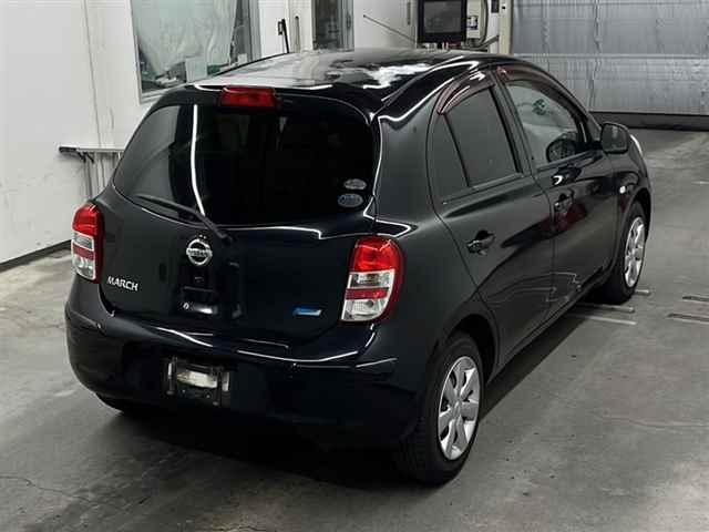 NISSAN MARCH 2011