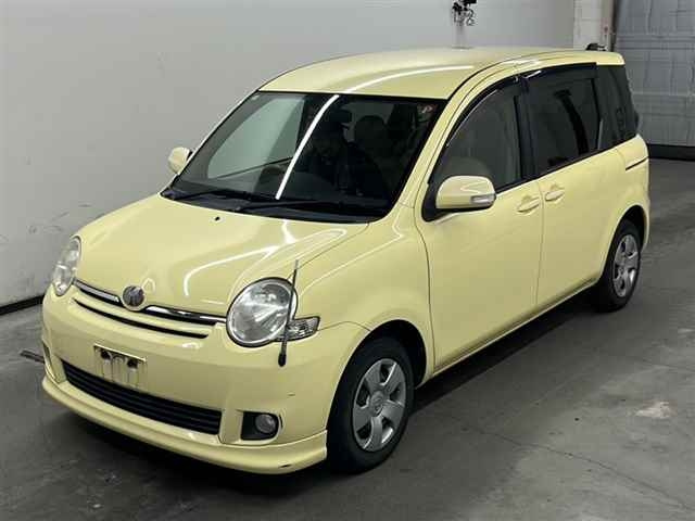 TOYOTA SIENTA 2008