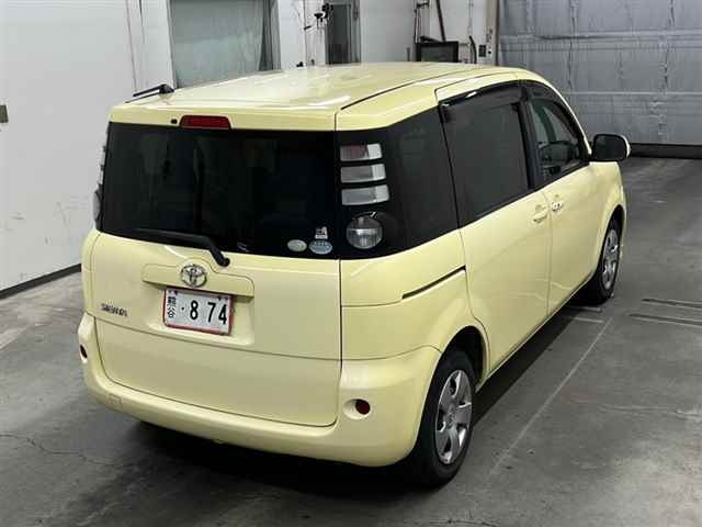 TOYOTA SIENTA 2008